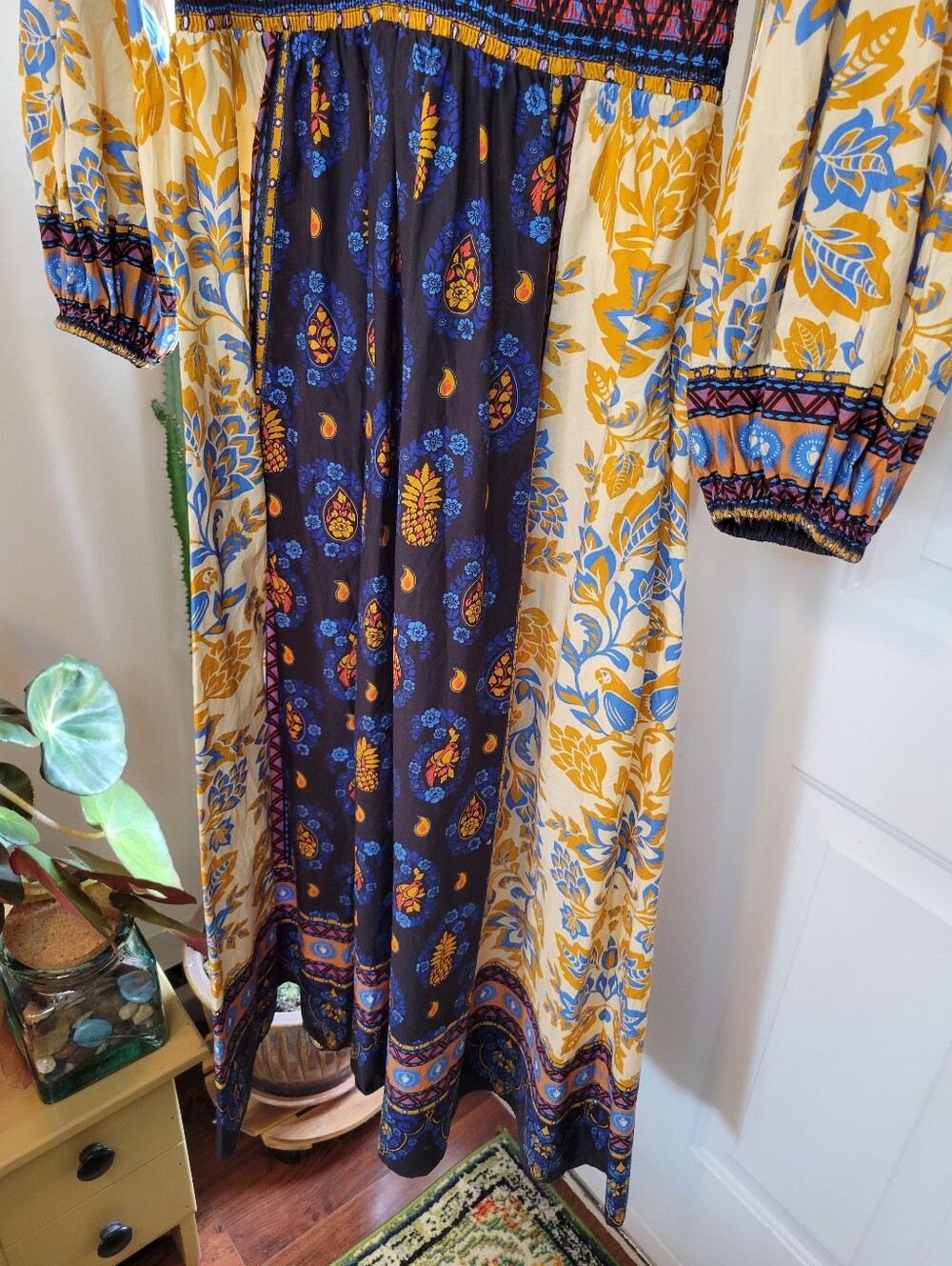 Farm Rio Long-Sleeve 100% Cotton V-Neck Printed Midi Dress, Size Womens Medium - Picture 3 of 9